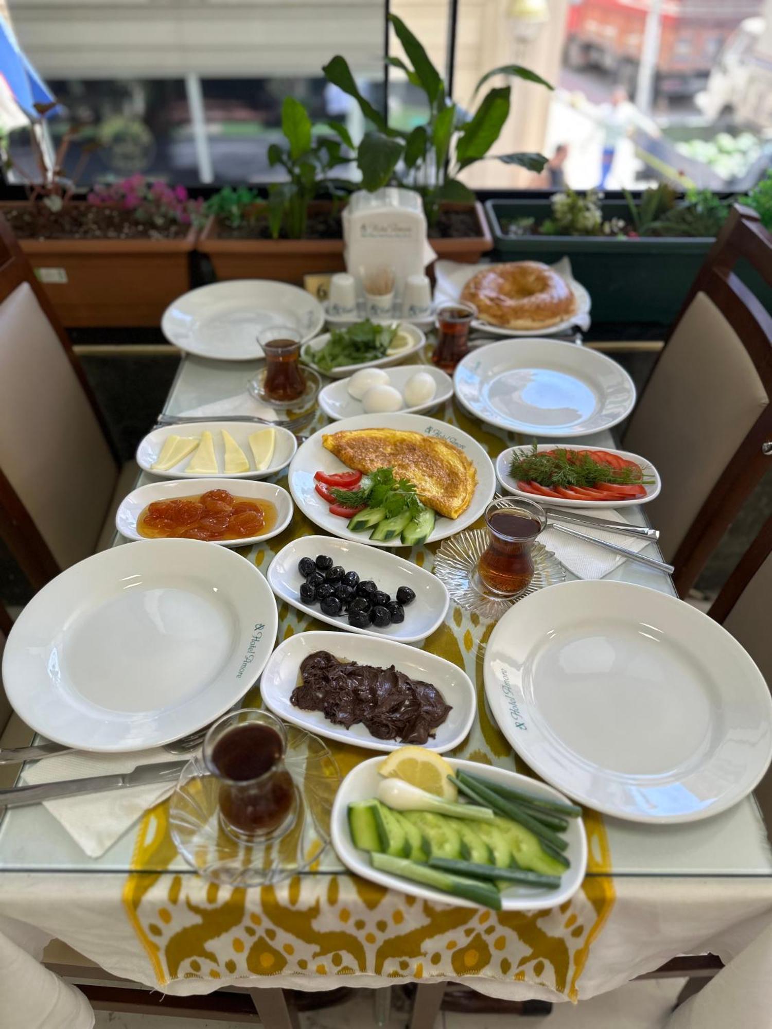 Amore Hotel Istanbul Exteriör bild