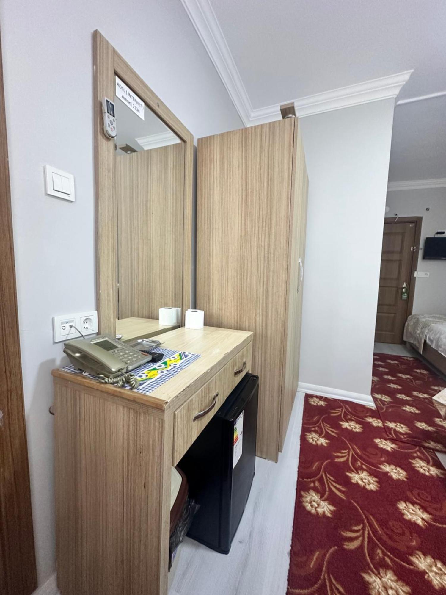 Amore Hotel Istanbul Exteriör bild