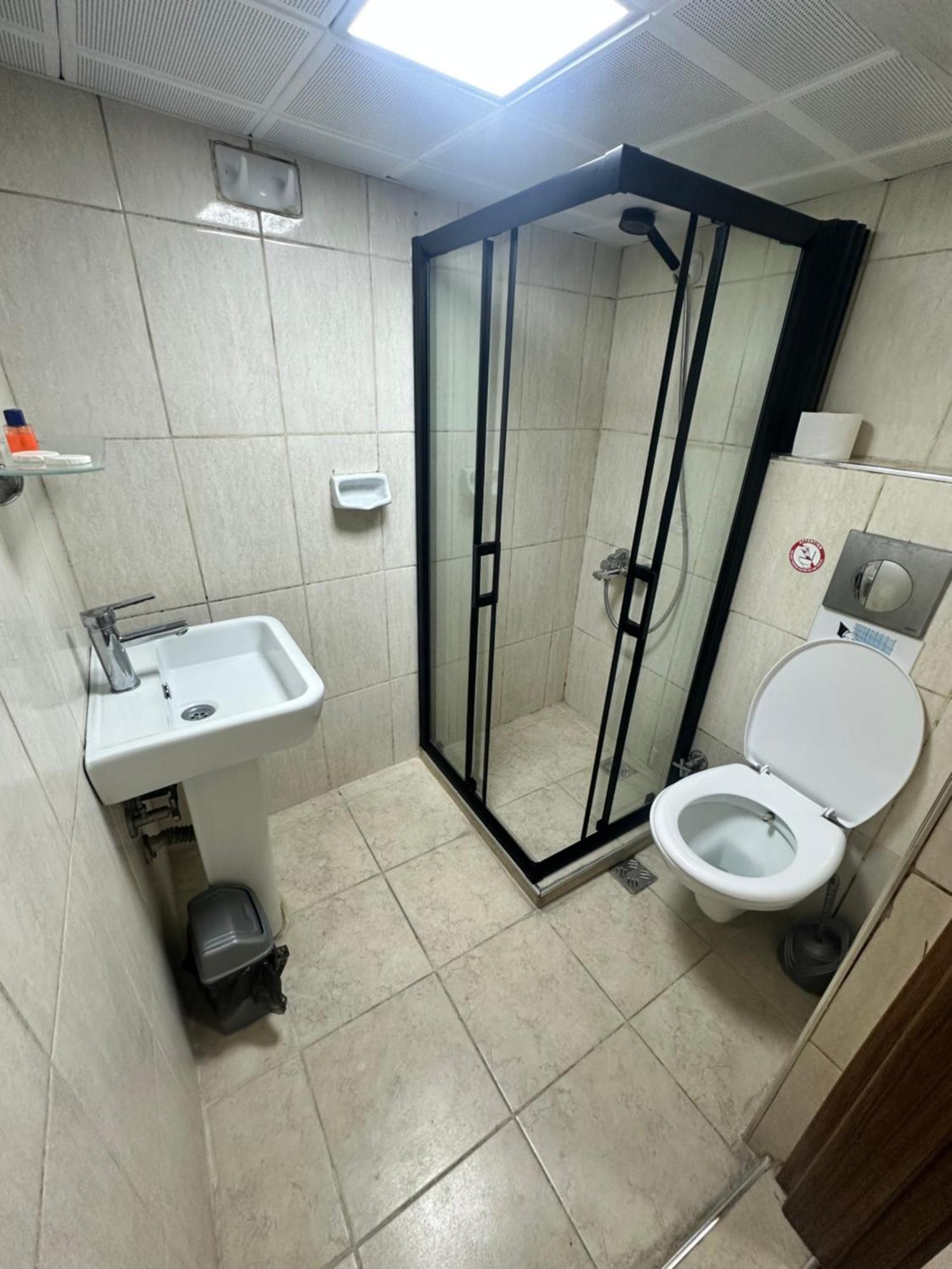 Amore Hotel Istanbul Exteriör bild