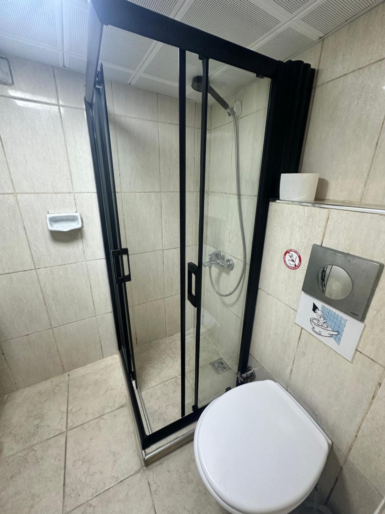 Amore Hotel Istanbul Exteriör bild